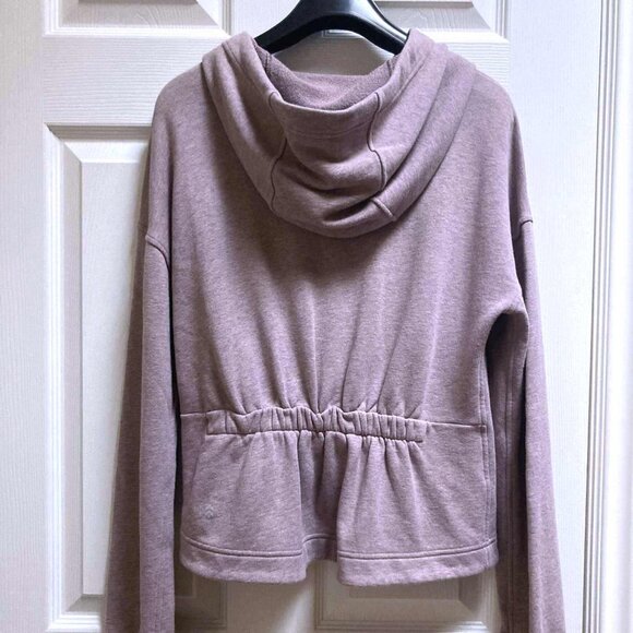 💖🌸 R-A-R-E Lululemon Cropped Peplum Hoodie Jacket Sweater in pretty Pink - Picture 9 of 11